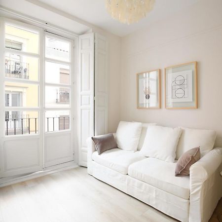 Staylish Studio Apartment In Malasana Madrid Esterno foto