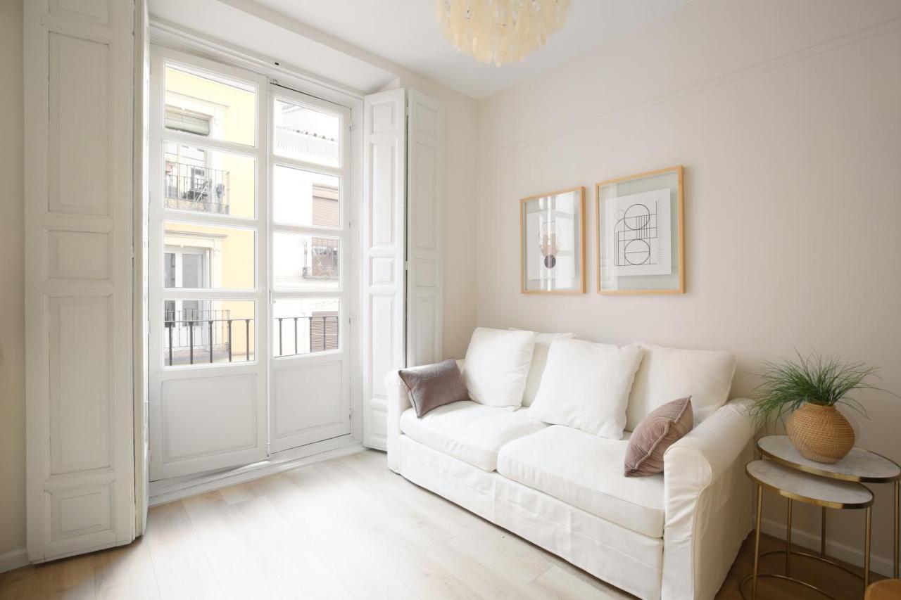 Staylish Studio Apartment In Malasana Madrid Esterno foto